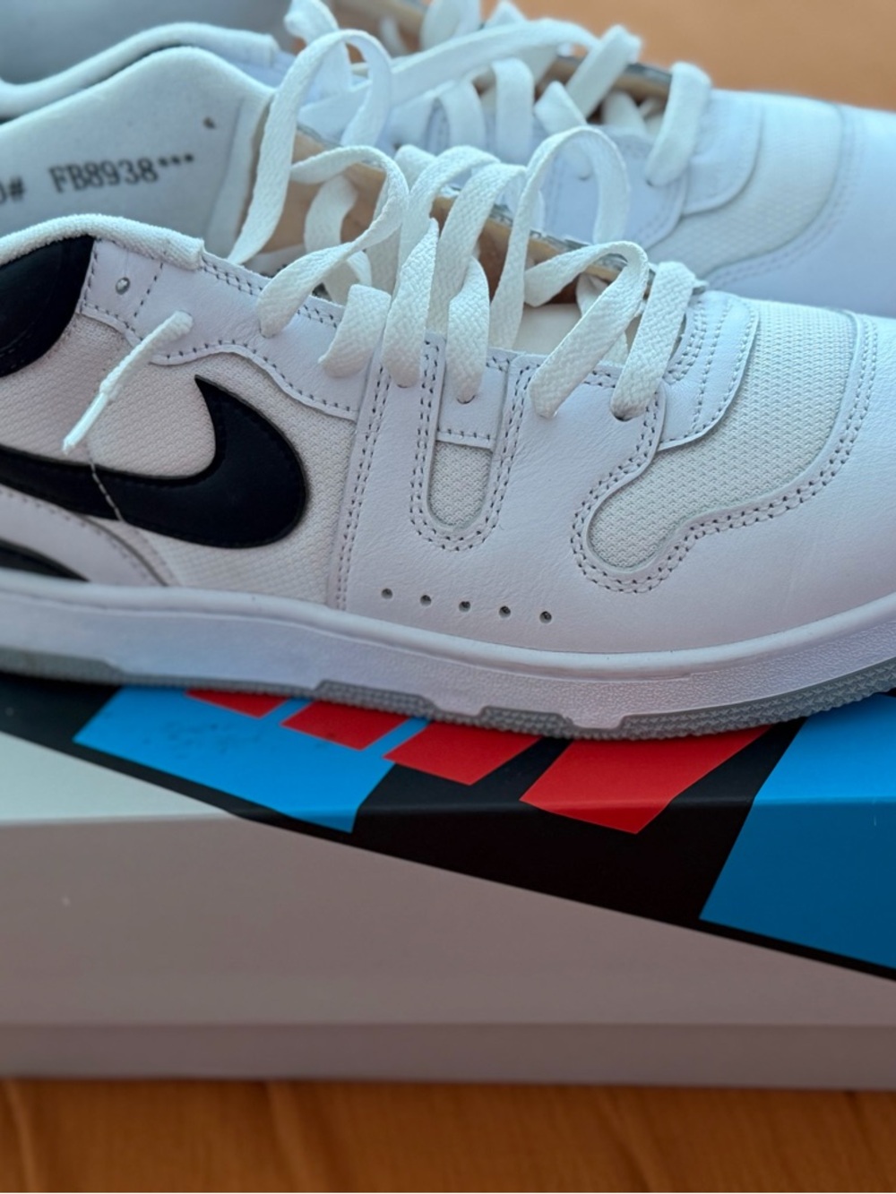 Like New Nike Mac Attack Shoes White Black Gray FB8938